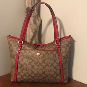 ⭐️ COACH coated canvas tote